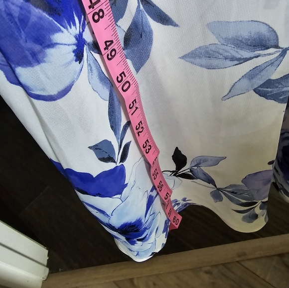 R&K floral dress - Picture 7 of 9